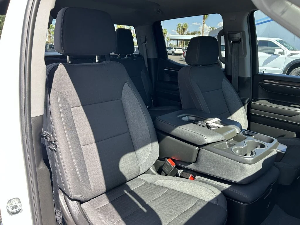 Used 2024 White Chevrolet LT image 23