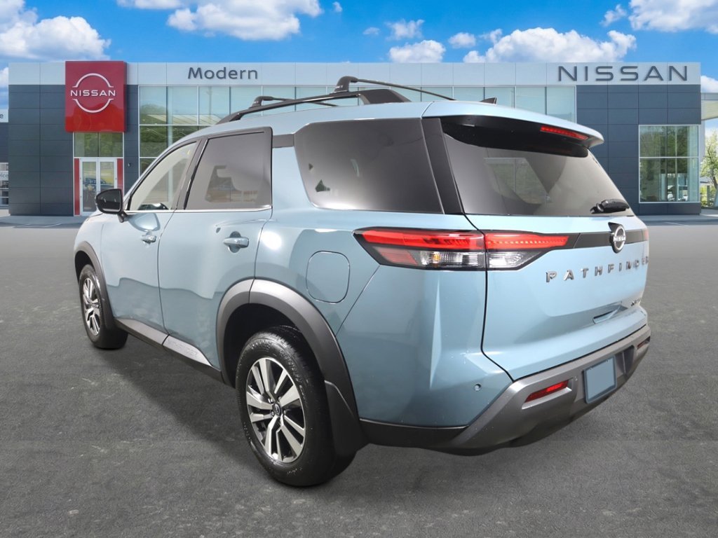 New 2026 Baltic Teal Nissan SL image 3