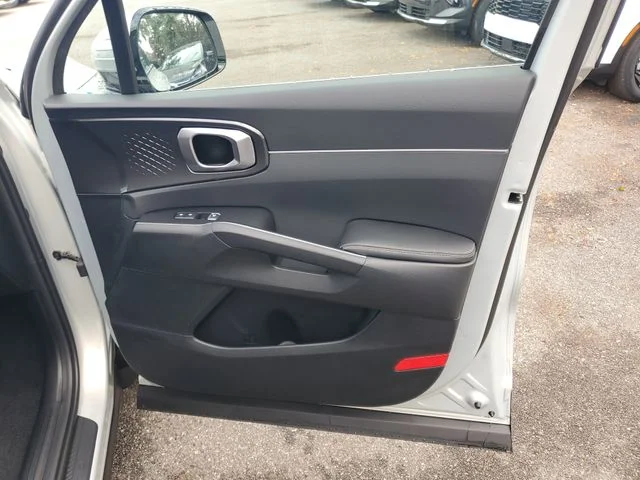 New 2026 Ivory Silver Kia S image 33