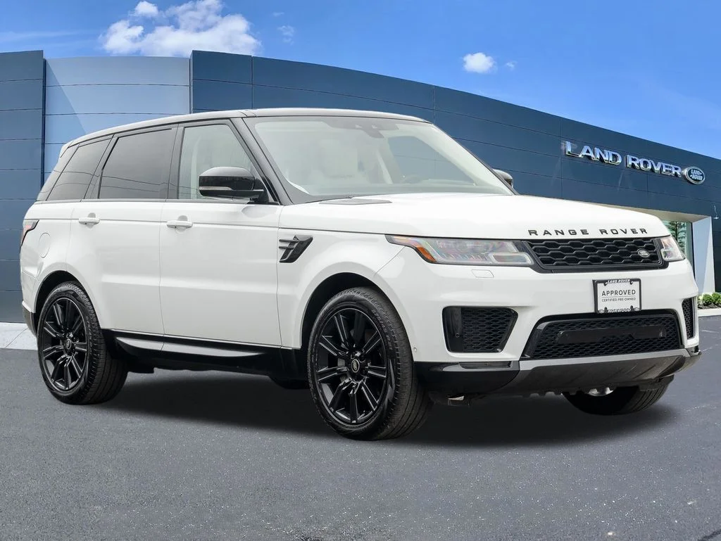 Used 2022 White Land Rover HSE Silver Edition image 3