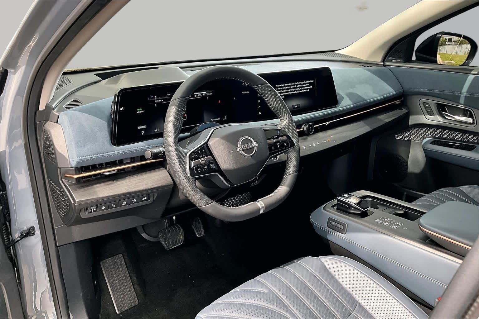 Used 2024 Boulder Gray Pearl Nissan PLATINUM+ image 17