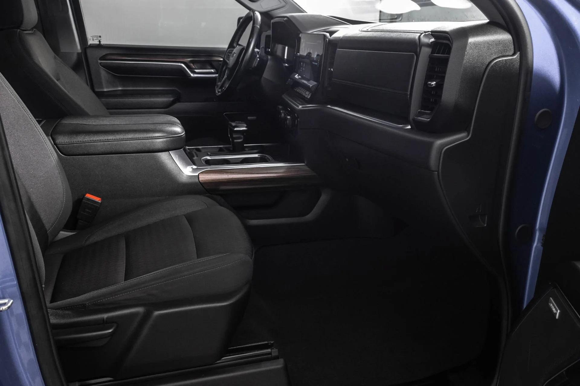 2024 Chevrolet Silverado 1500 RST - Photo 47