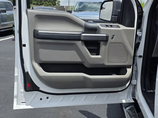 Used 2020 Oxford White Ford XLT image 14