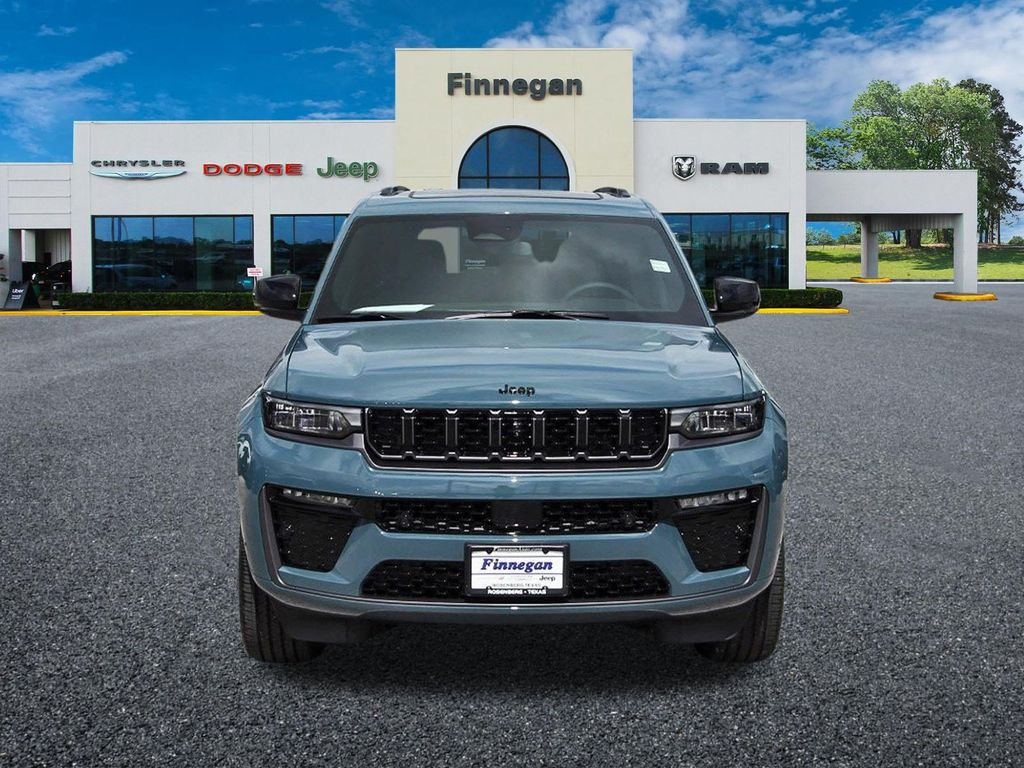 New 2026 Steel Blue Exterior Paint Jeep Limited image 2