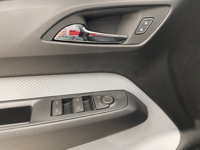 New 2027 Mosaic Black Metallic Chevrolet LT image 11
