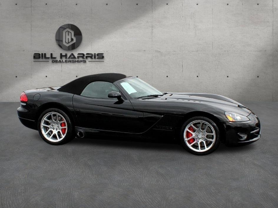 Used 2006 Black Dodge SRT10 image 4