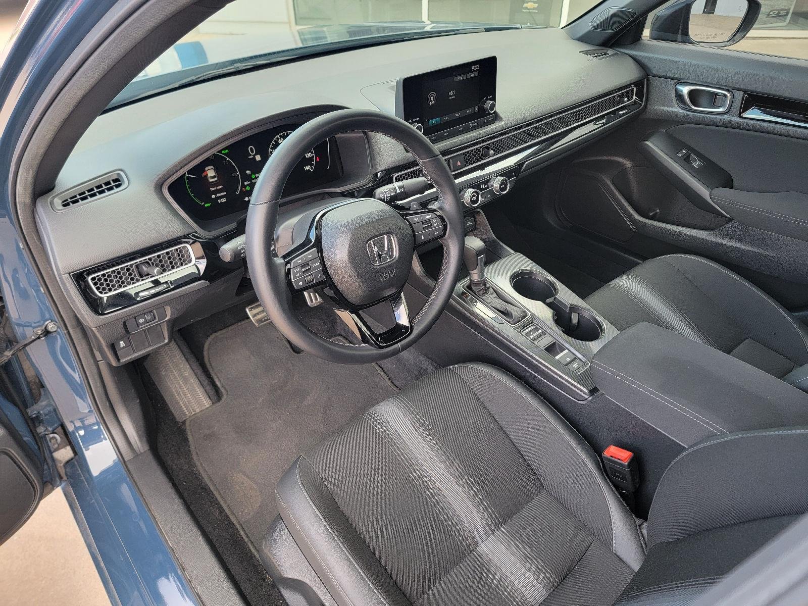 Used 2025 Blue Lagoon Pearl Honda Sport image 15