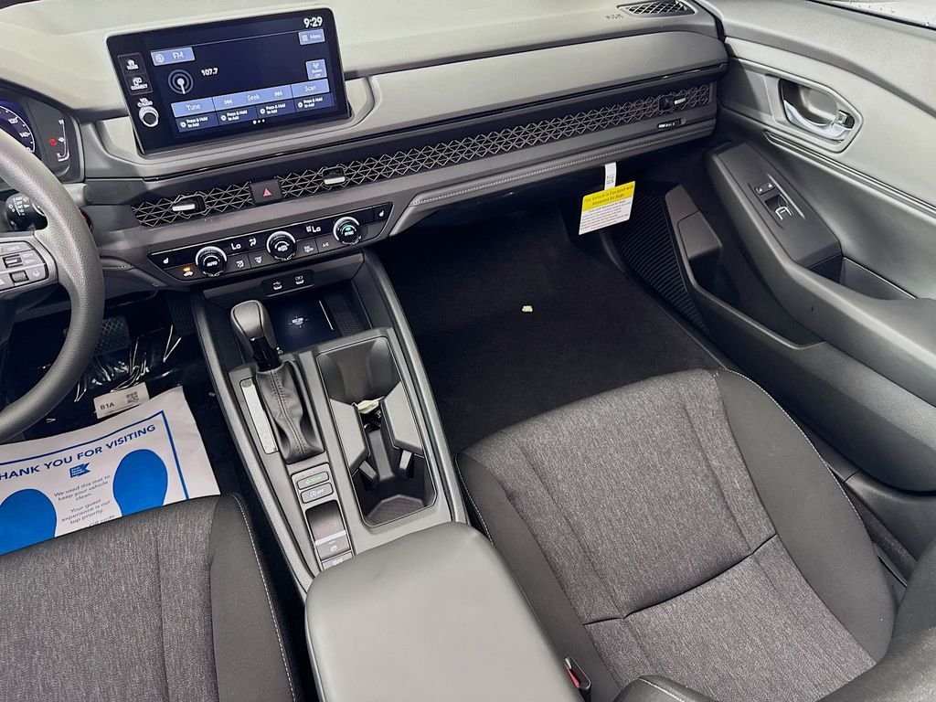 New 2026 Platinum White Pearl Honda SE image 34