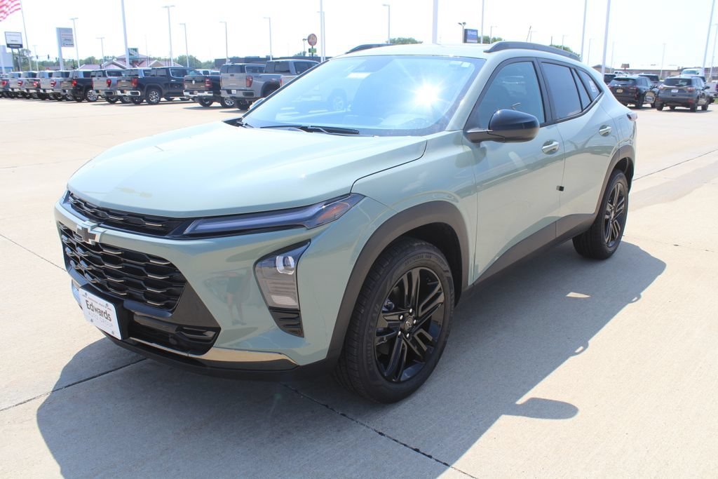 New 2026 Cacti Green Chevrolet ACTIV image 7