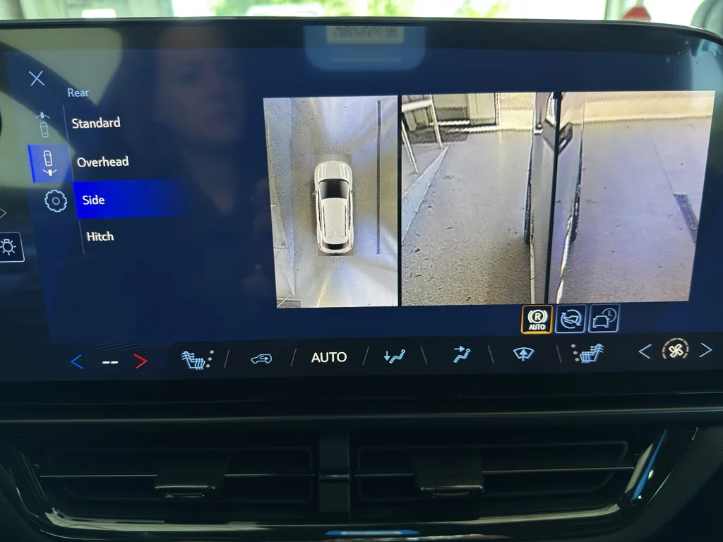 2026 Chevrolet Equinox EV RS - Photo 18