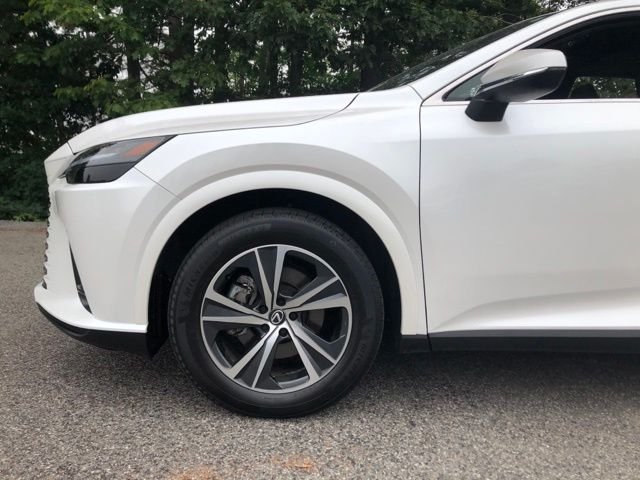 Used 2025 White Pearl Lexus 350 Premium image 39