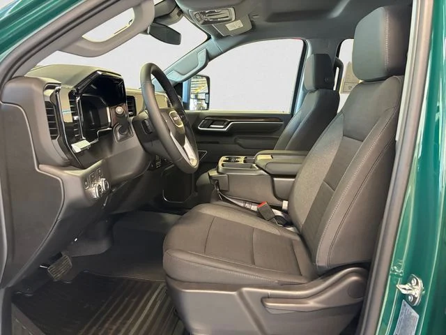 New 2026  GMC SLE image 10