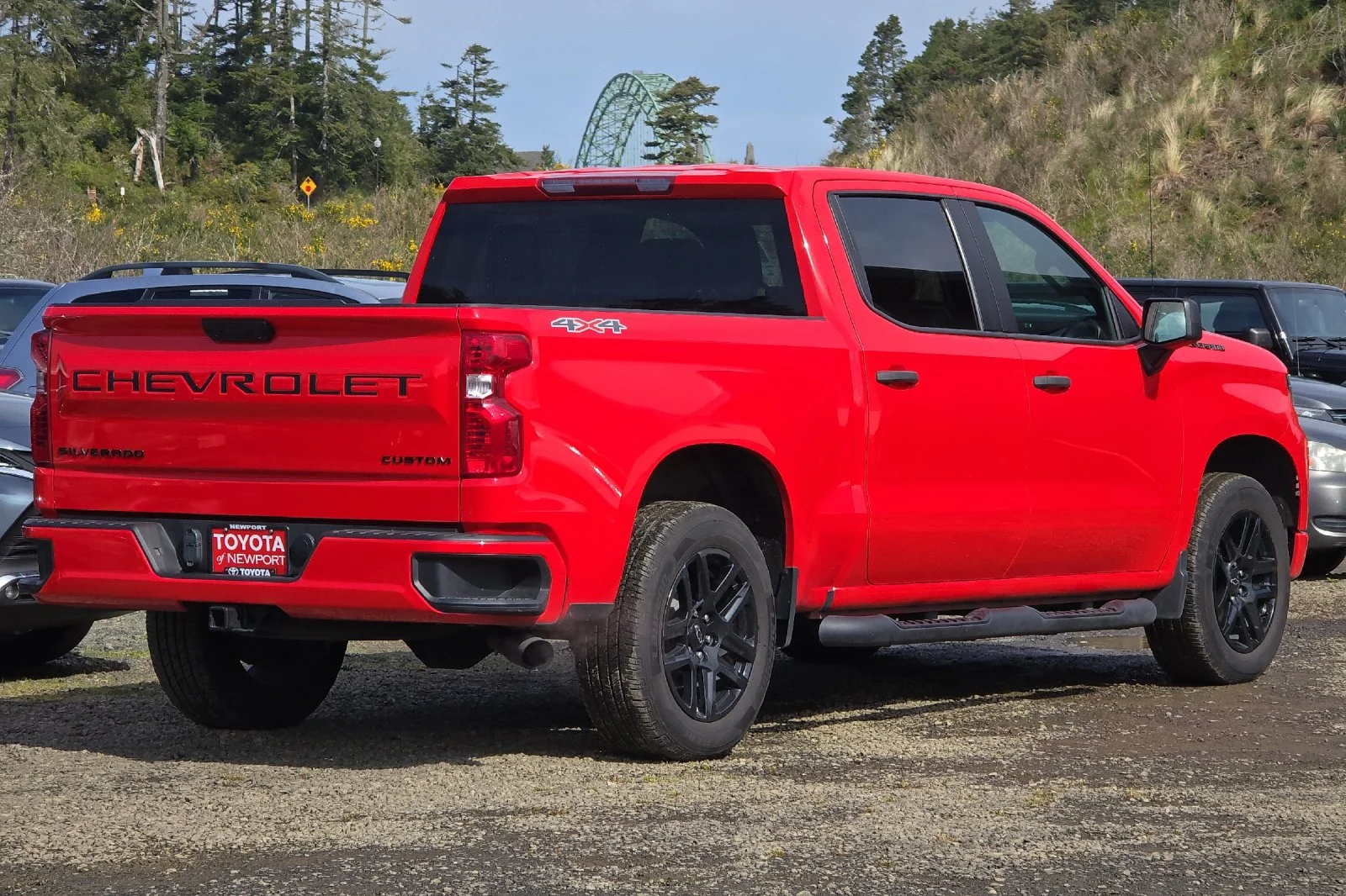 Used 2023 Red Chevrolet Custom image 4