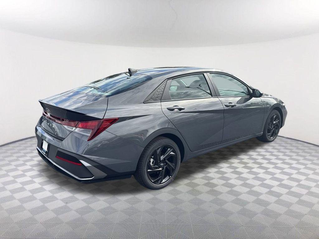 New 2026 Gray Hyundai SEL Sport image 5