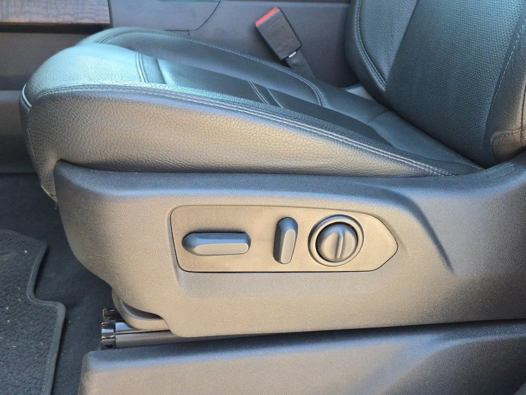 Used 2023 Black GMC Denali image 26