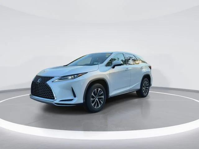 Used 2022 White Lexus 350 image 3