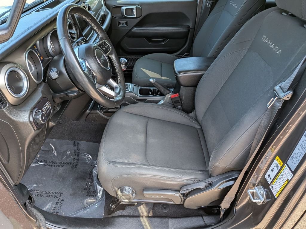 Used 2018 Gray Jeep Unlimited Sahara image 15