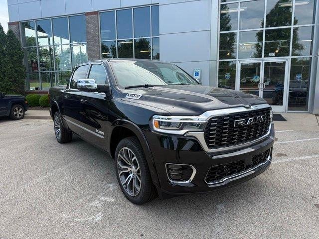 New 2026 Diamond Black Crystal Pearl-Coat Exterior Paint RAM Tungsten image 9