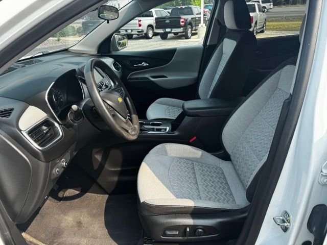 Used 2023 Summit White Chevrolet LT image 15