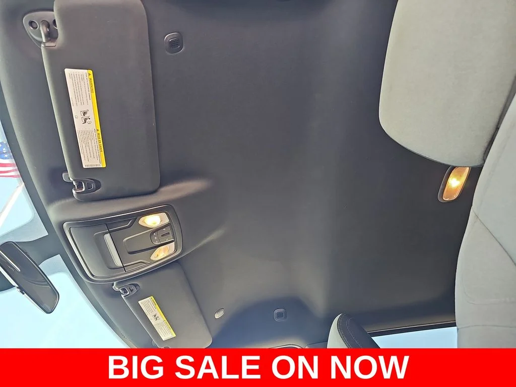 Used 2021 White Ram Big Horn image 28