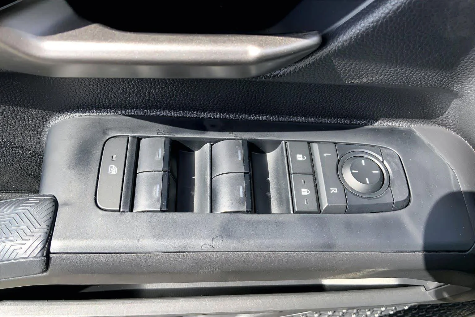 2026 Toyota Tacoma TRD Off Road - Photo 18
