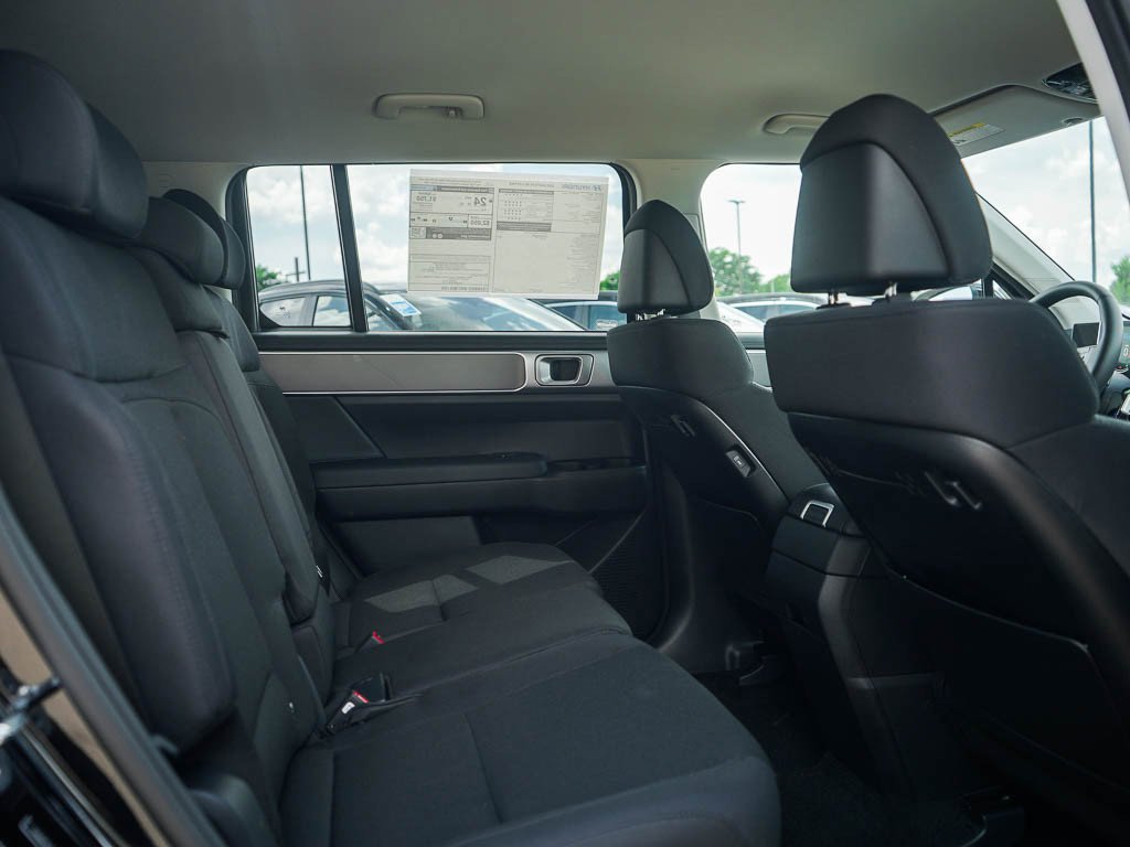 New 2026 Phantom Black Hyundai SE FWD image 13