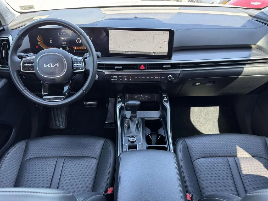 Used 2025 Gray Kia EX image 17