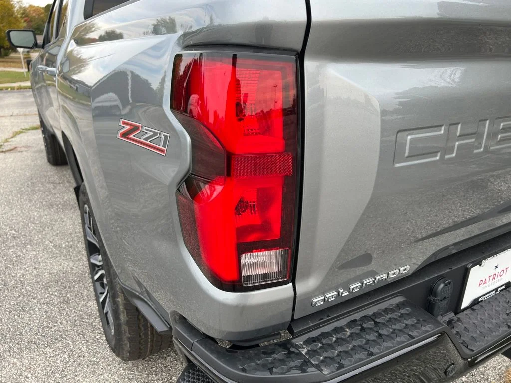 2026 Chevrolet Colorado Z71 - Photo 32