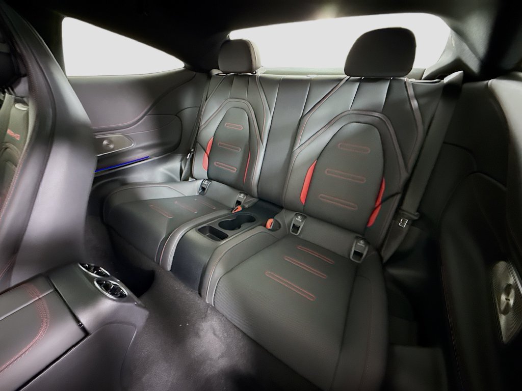 New 2026 MANUFAKTUR Moonlight White Metallic Mercedes-Benz AMG® CLE 53 4MATIC+ Coupe image 59