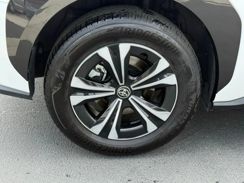 Certified Used 2025 Beige Toyota XLE image 14
