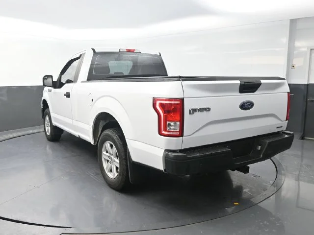 Used 2016 White Ford XL image 6
