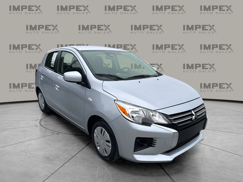 Used 2024 Silver Mitsubishi ES image 7