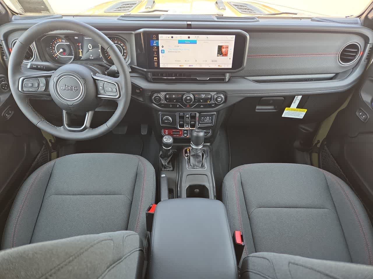 Used 2025 41 Jeep Rubicon image 18