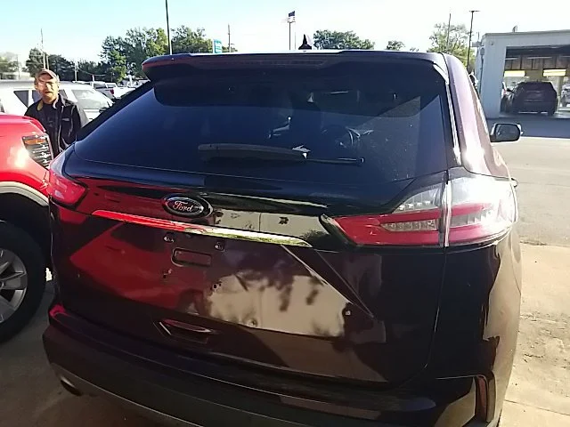 Used 2019 Red Ford SEL image 23