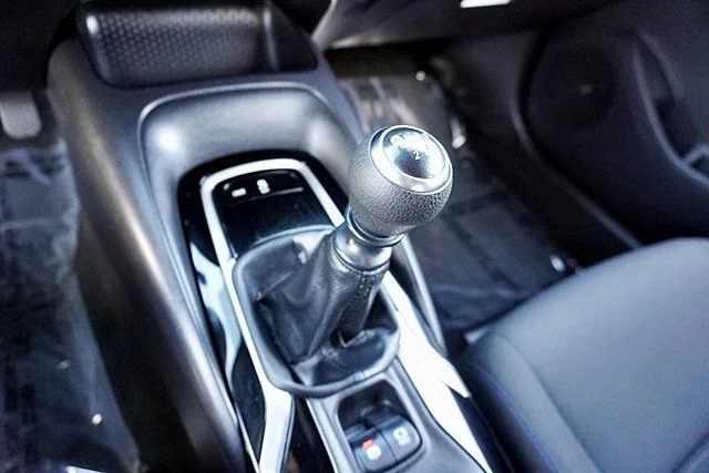 Used 2022 Silver Toyota SE image 29