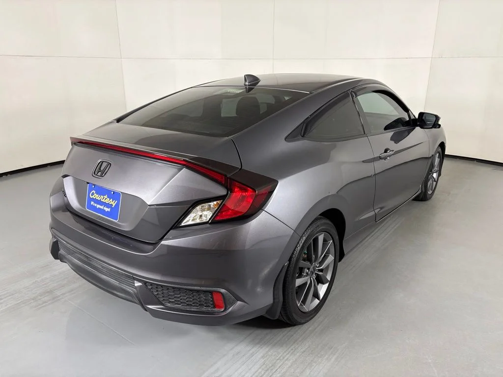 Used 2019  Honda EX image 8