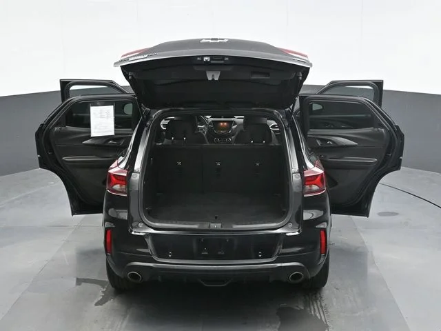 Used 2022 Black Chevrolet RS image 27