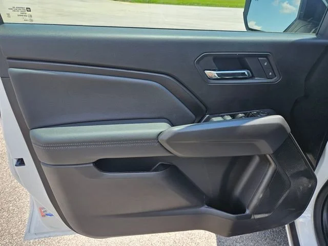 New 2026 Summit White GMC Elevation image 10