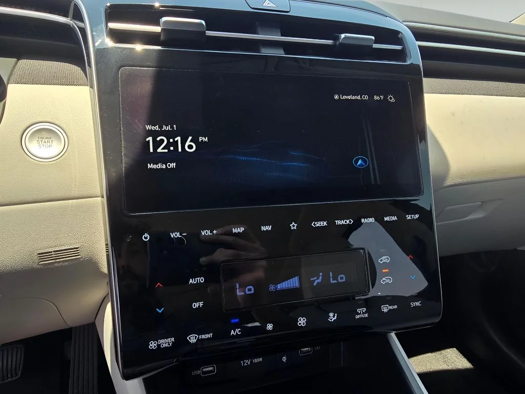 Used 2024 Amazon Gray Hyundai Limited image 21