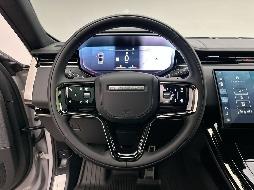 New 2026 Borasco Grey LAND ROVER Dynamic SE image 14