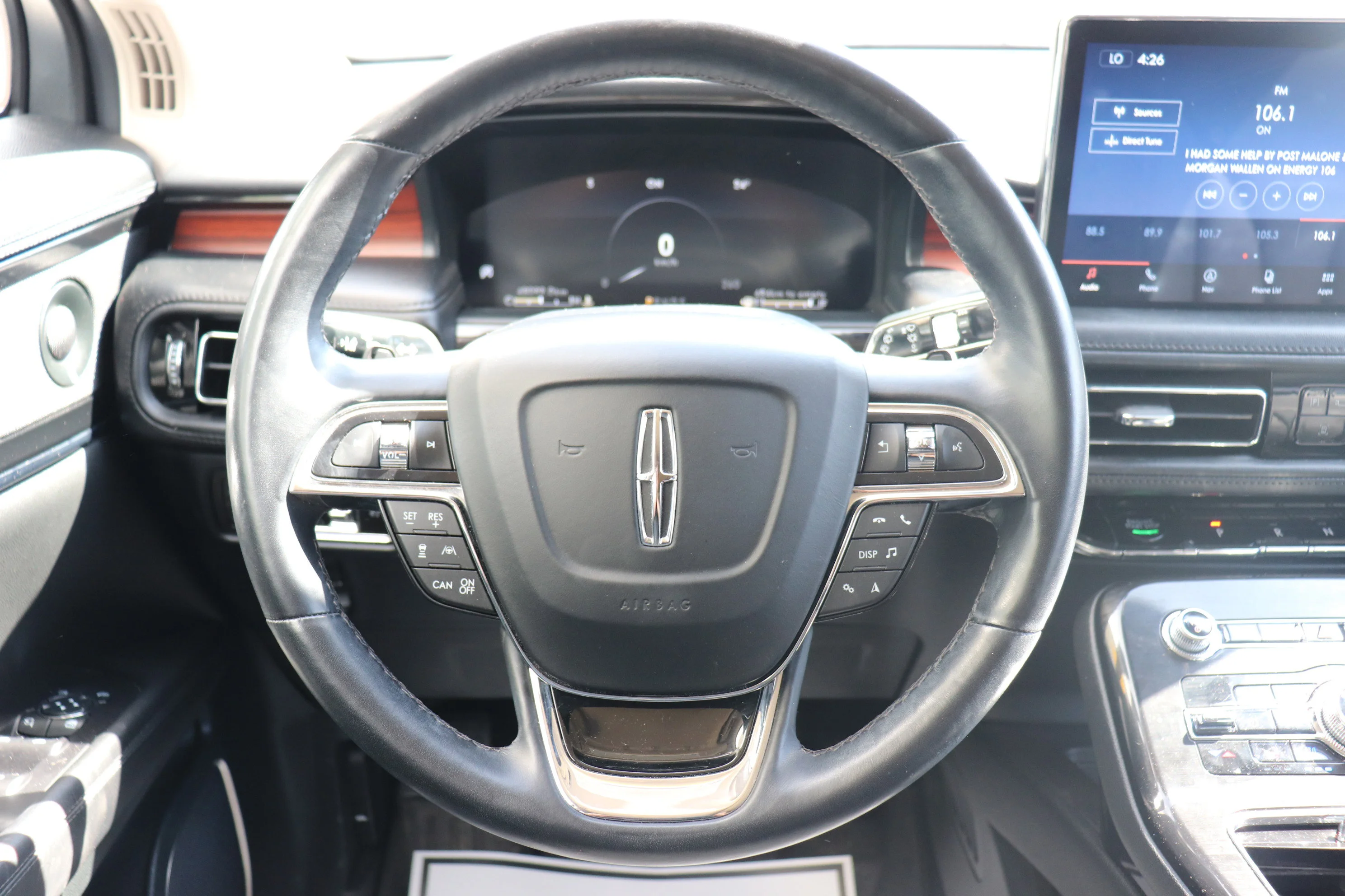 Used 2023 Gray Lincoln Reserve **New Arrival** image 13