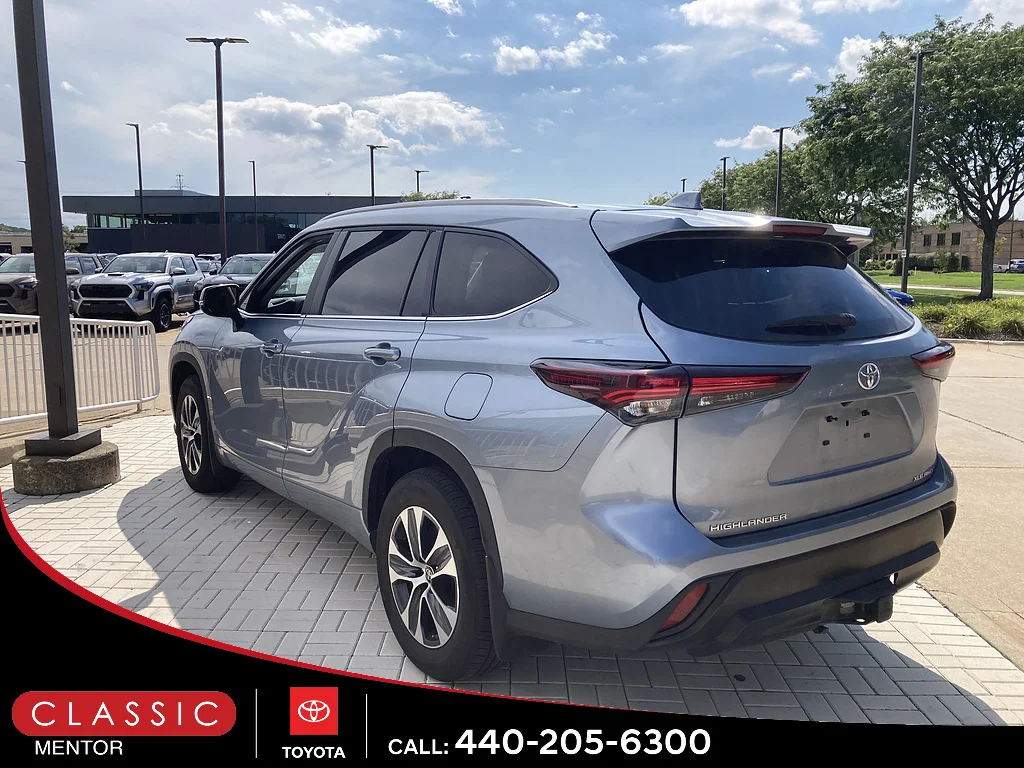 Certified Used 2024 Moon Dust Toyota XLE image 2