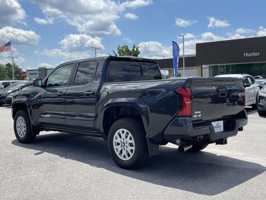 2024 Toyota Tacoma SR5 - Photo 27