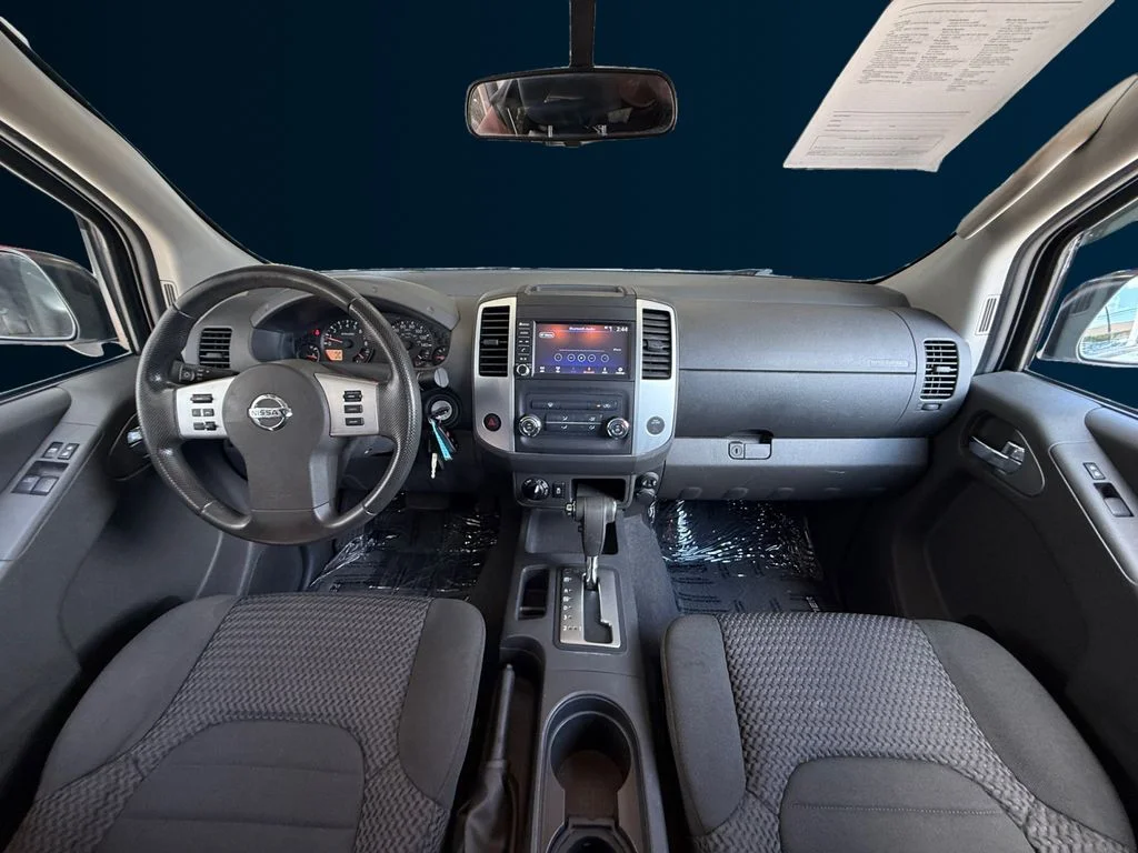 Used 2019 White Nissan SV image 12