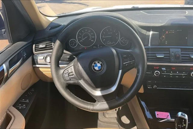 Used 2017 Glacier Silver Metallic BMW sDrive28i image 5
