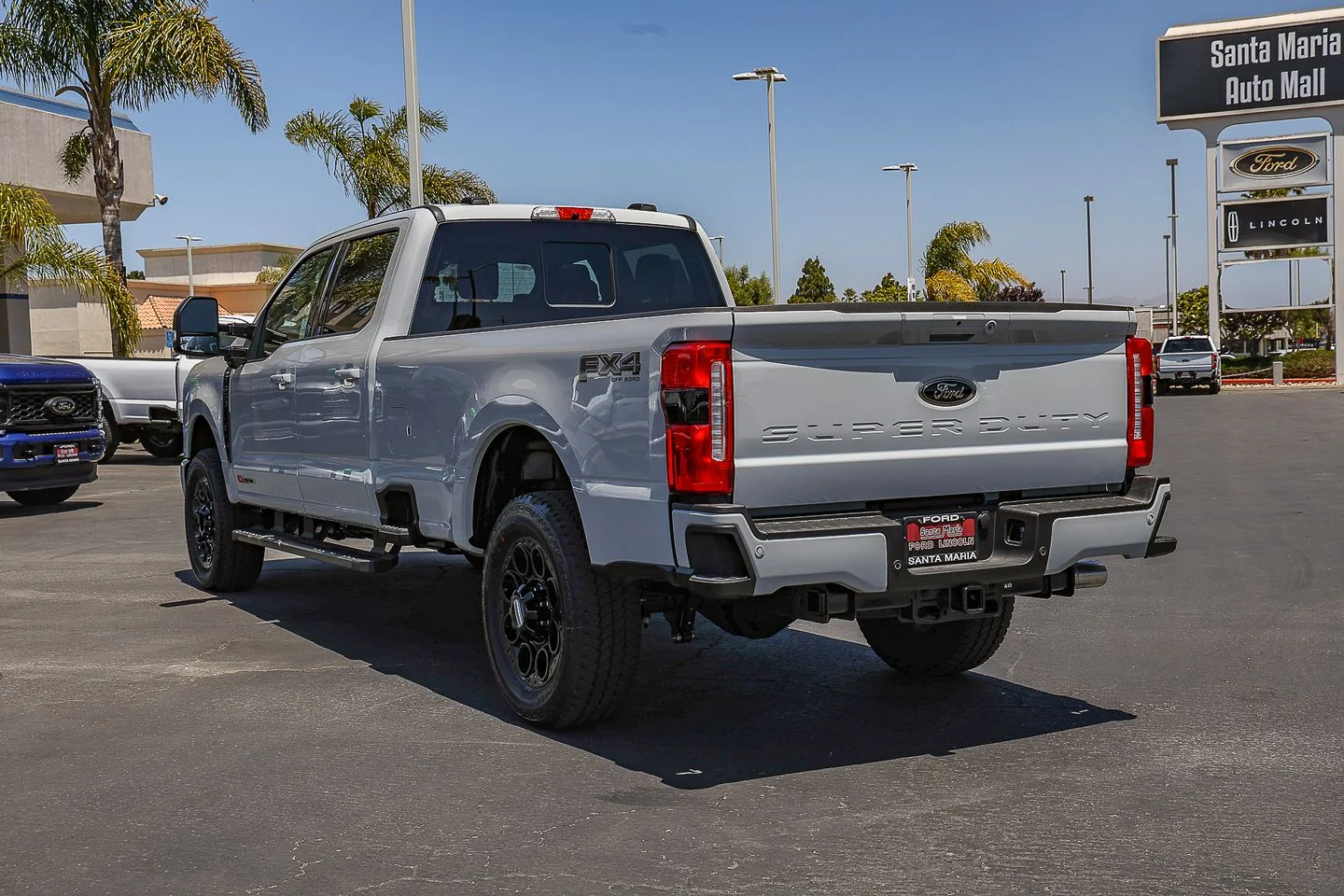 New 2026 Avalanche Ford F-350® Lariat® image 9