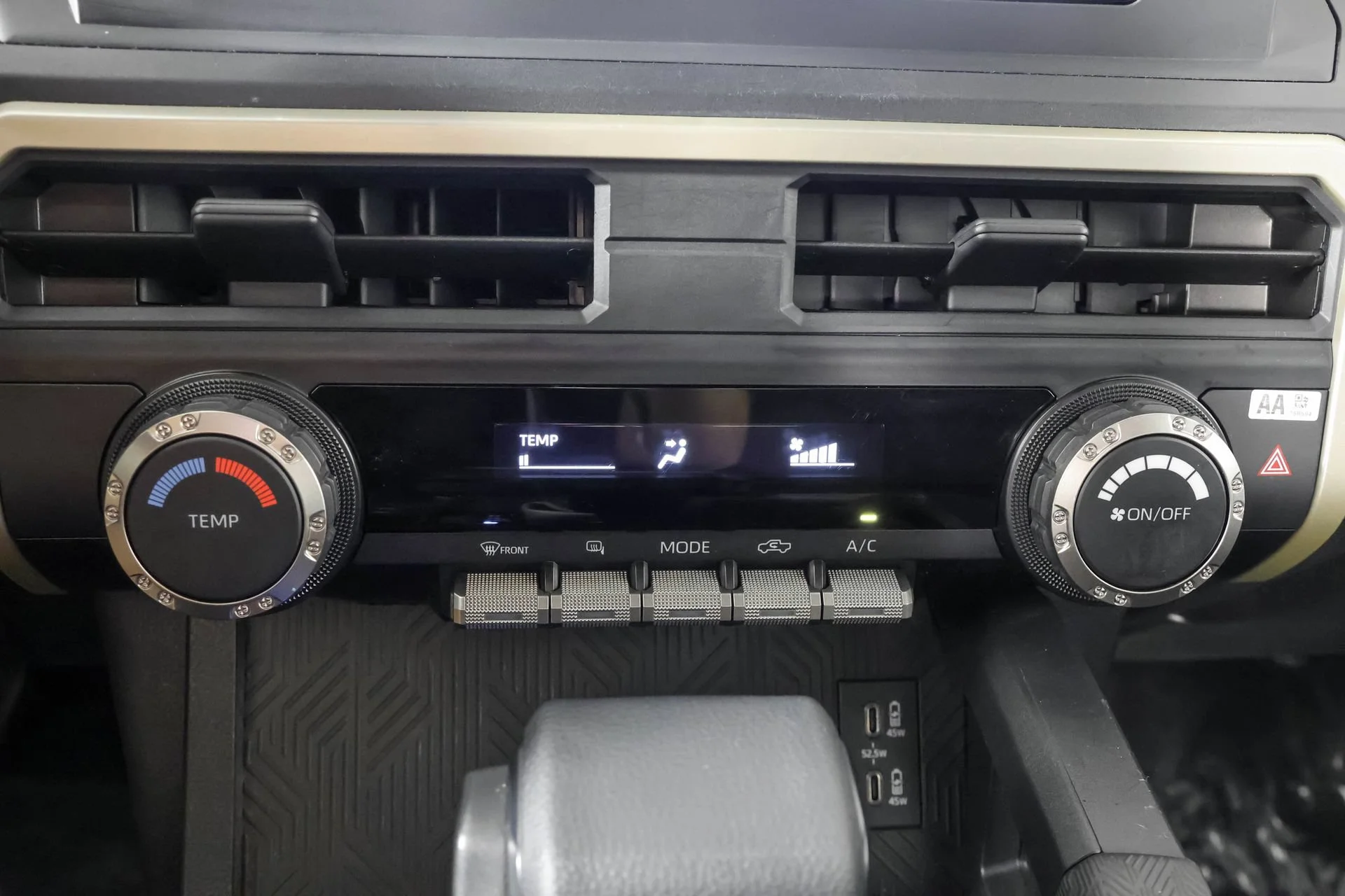 Used 2024 White Toyota SR image 31