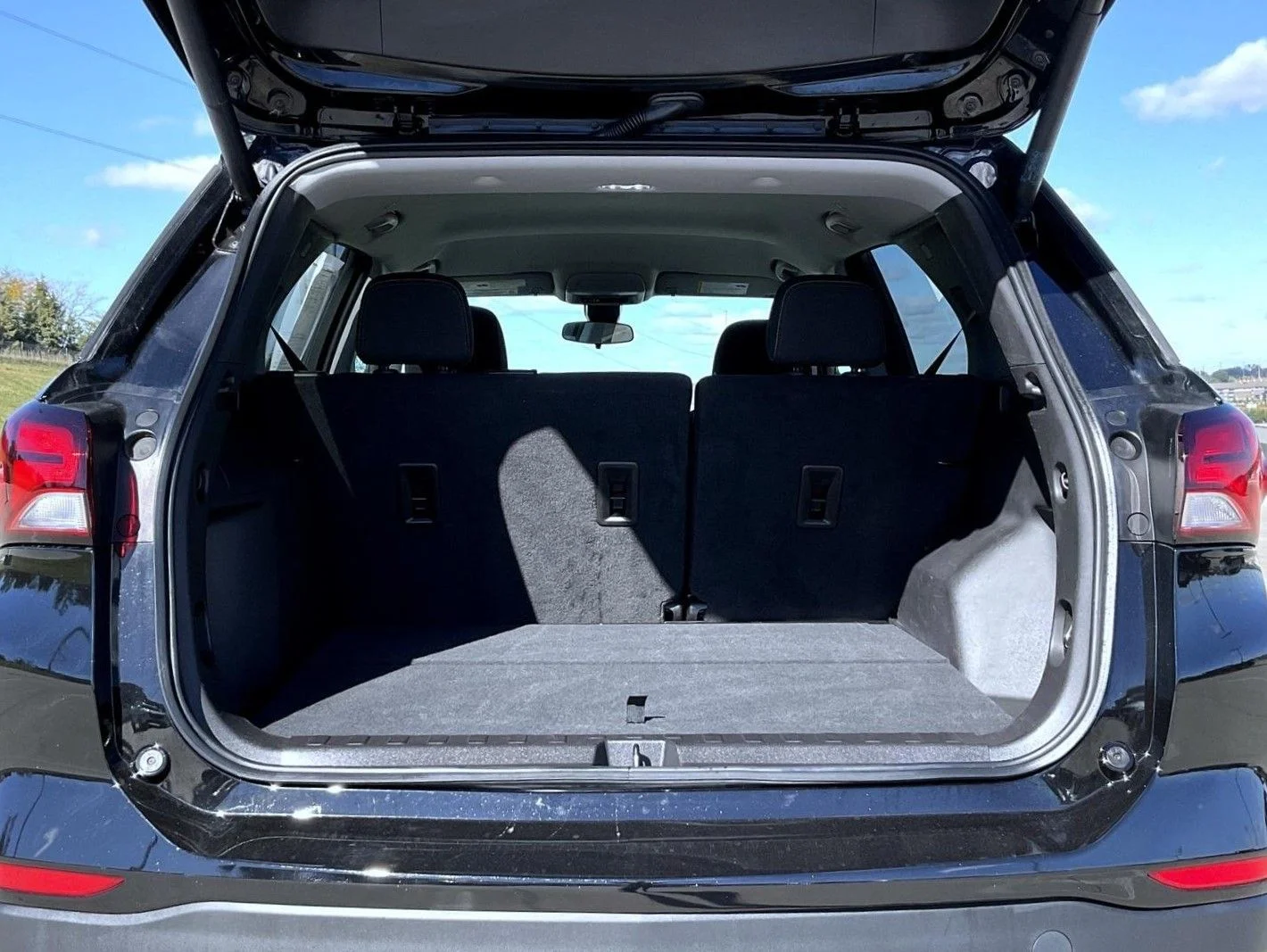 2024 Chevrolet Equinox LT - Photo 23