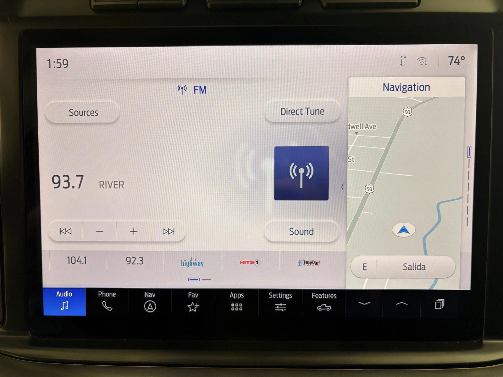 Used 2023 Oxford White Ford LARIAT image 38