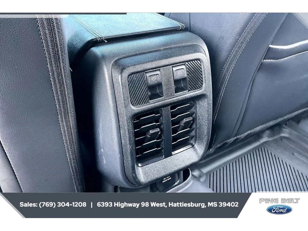 Used 2025 Marsh Gray Ford Outer Banks image 25